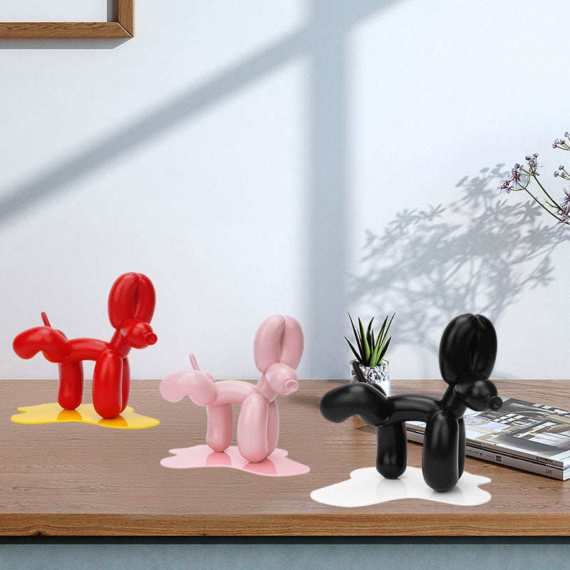 Dog Peeing Balloon Art Sculpture
